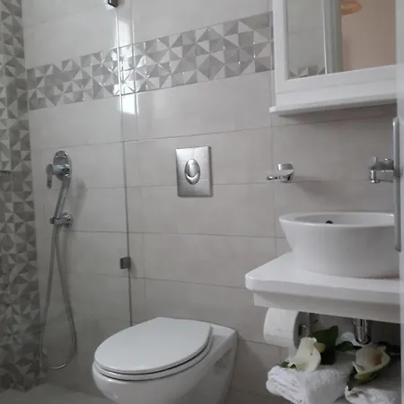 Апарт-отель Golden Down Town