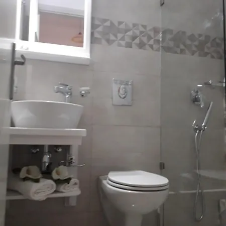 Golden Down Town Апарт-отель Naxos City