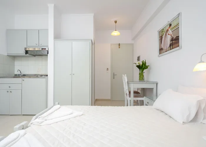 Golden Down Town Apartmanhotel 4*