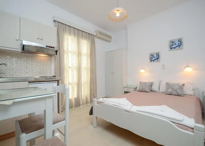 Golden Down Town Apartmanhotel Naxos City