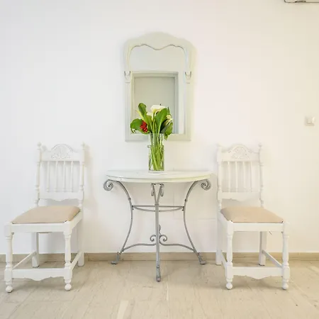 Golden Down Town Hotel apartamentowy 4*