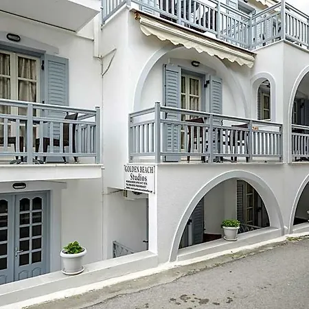 Ξενοδοχείο με διαμερίσματα Golden Down Town Naxos City