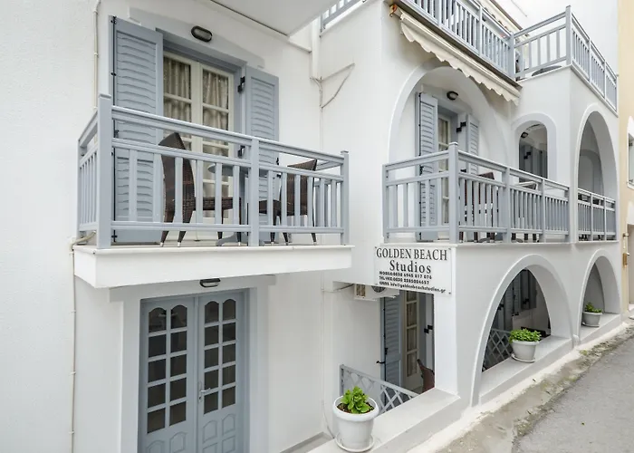 Aparthotel Golden Down Town 4*