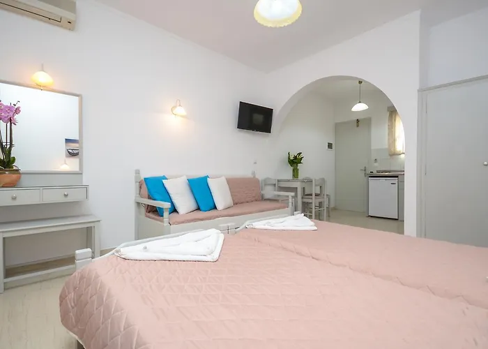 Golden Down Town Aparthotel Naxos City