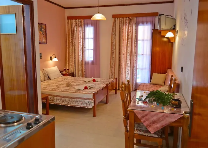 Golden Down Town Aparthotel 4*