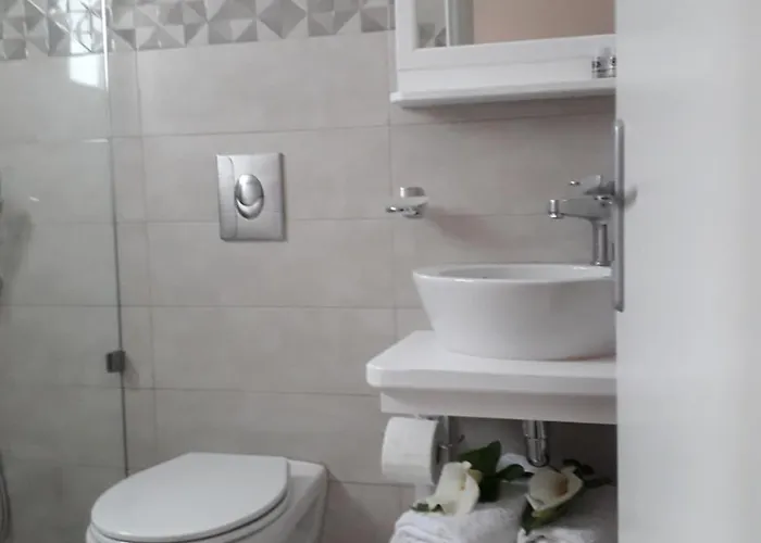 Aparthotel Golden Down Town 4*